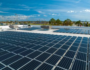 What to Look for in Solar Companies Near Me
